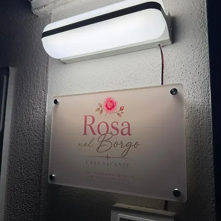 Lägenhet Rosa Nel Borgo *